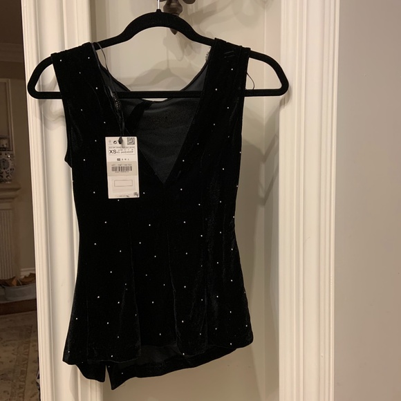 **2/$25**Zara velvet low back top - Picture 2 of 3